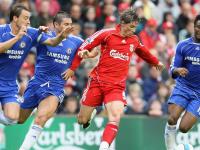 库里谦逊发言震动热搜，波尔图惊险小胜点燃全球讨论